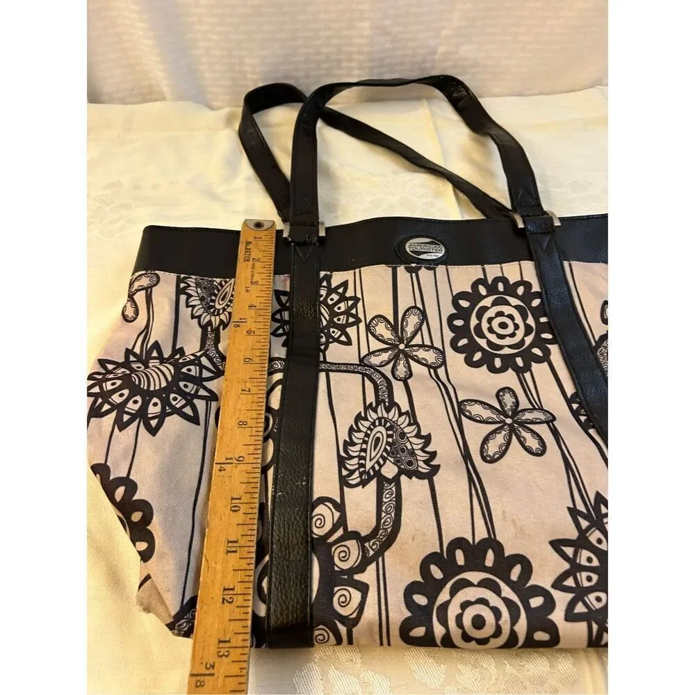 American Tourister‎ travel bag tote 19x13